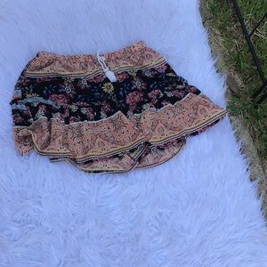 Floral skirt/shorts